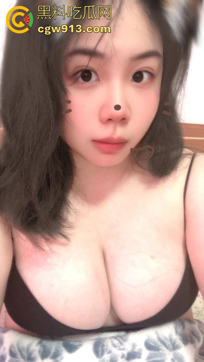 奶大就是硬道理，四川达州的骚货【王锦秀】，背着男友视频露出大奶给金主看，这奶子做爱时绝对能晃起飞了！-8