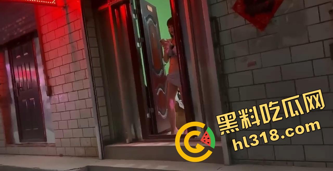 东莞站街妹再度辉煌，如今依旧好玩，虽然没有当年的一条龙，但150的亲民价全国罕见，谁不想逛一逛？-11