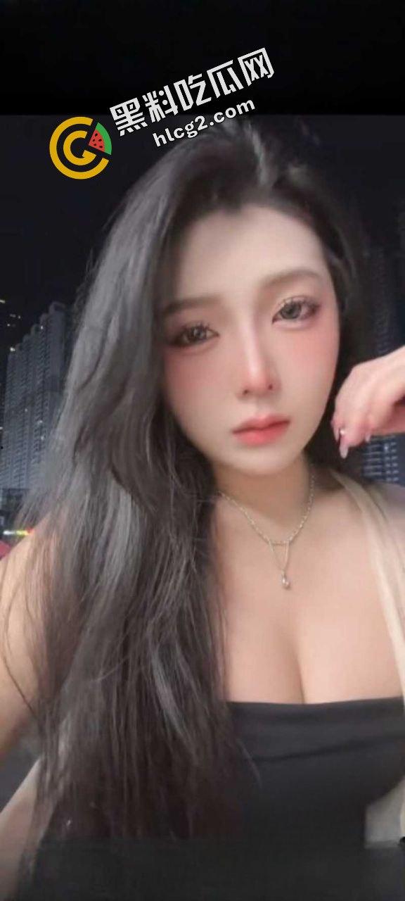 快手极品微胖身材丰满小网红『袁倩倩』与榜一帅哥约炮 露脸实锤 黑丝翘臀骑乘性爱视频流出！-4