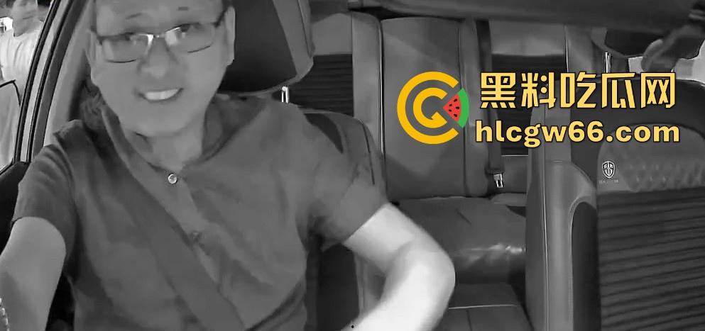 年度最佳网约车宣传大片 气质美女付钱之后 还给司机摸奶撸鸡巴 大哥还意犹未尽！-7