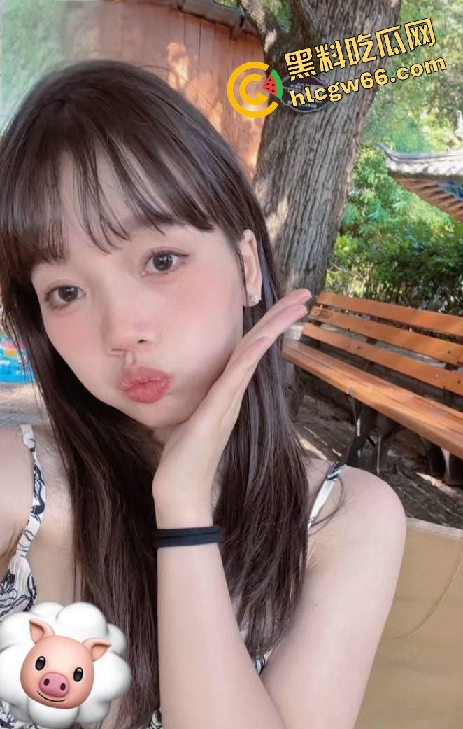 商丘职院清纯校花『孙秋雨』私下偷约炮被干成狗，后入视频流出骚到全网爆炸！-4