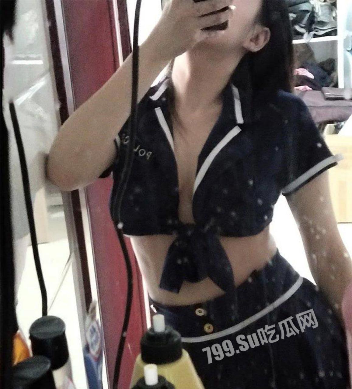 云盘泄密！超高颜值反差巨乳良家少妇 完美露脸与老公自拍啪啪视频泄漏 恬静的外表下隐藏着一颗淫荡的心-4