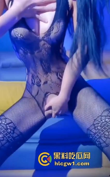 22万粉丝抖音网红【王哥】大翻车！下海跳脱衣舞露点露脸，情调拉满，大小号双双被封！-7