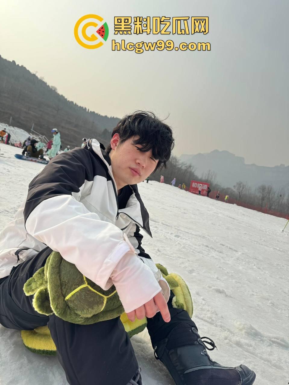 上海故事汇！上海男模【王志国】恋爱期间脚踏多船多次出轨，女友PPT长文控诉。-14