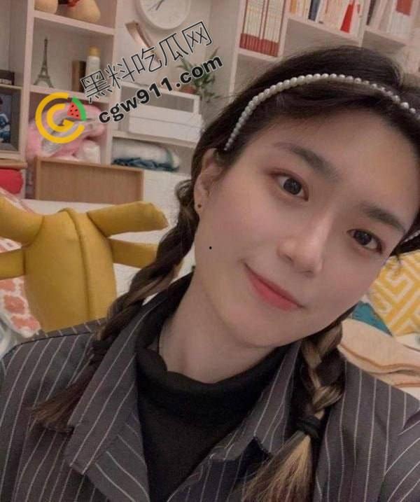 江苏动力健身房美教练惊艳演绎：奶子圆润、小穴水嫩，被狂野操到高潮迭起，真乃极乐骚货-6