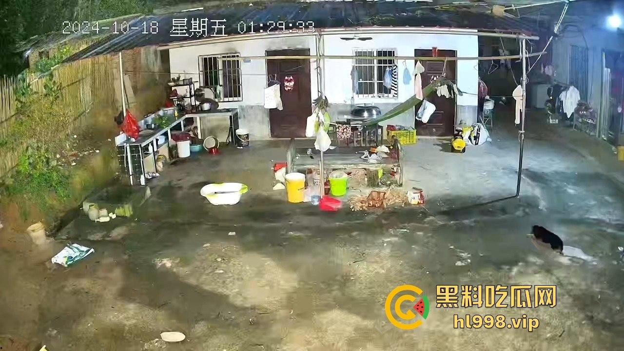 广西灵山凌晨一场大动静!五发导弹震穿黑夜,满天飞机飞来飞去!-2