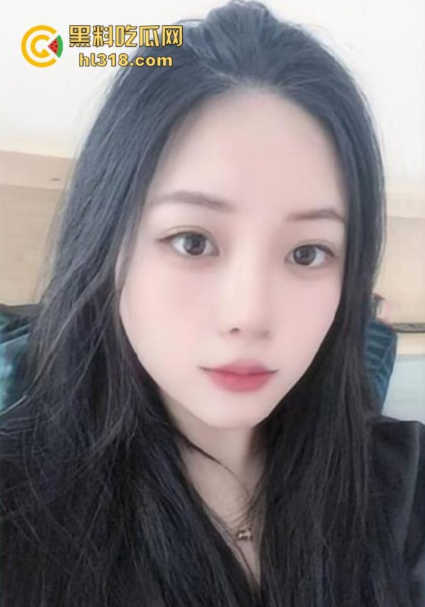 海角乱伦，发情婶婶身穿古装肚兜疯狂色诱，美艳熟妇饥渴舔弄，被无套爆操内射！-1