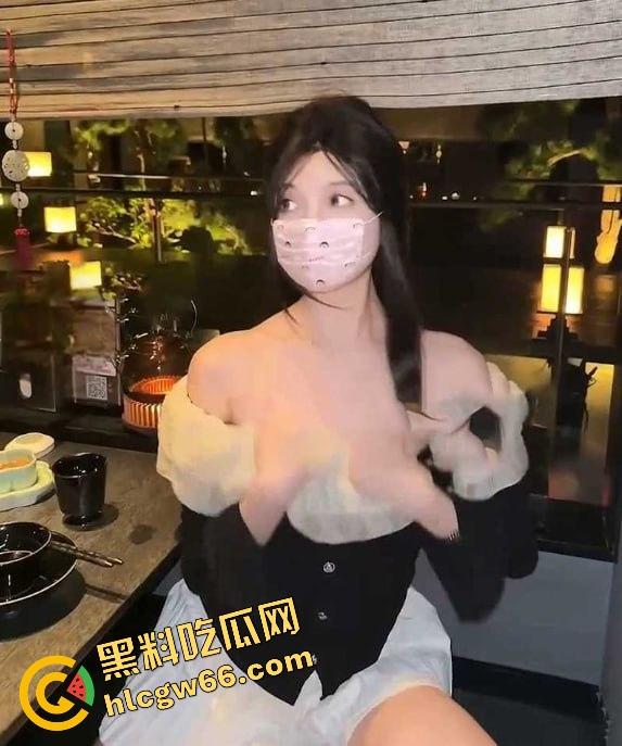 高颜值网红 【Puppy袭月】 酒店约炮私拍流出！ 骑乘后入无套疯狂抽送 极品女神沦为性玩具！-7