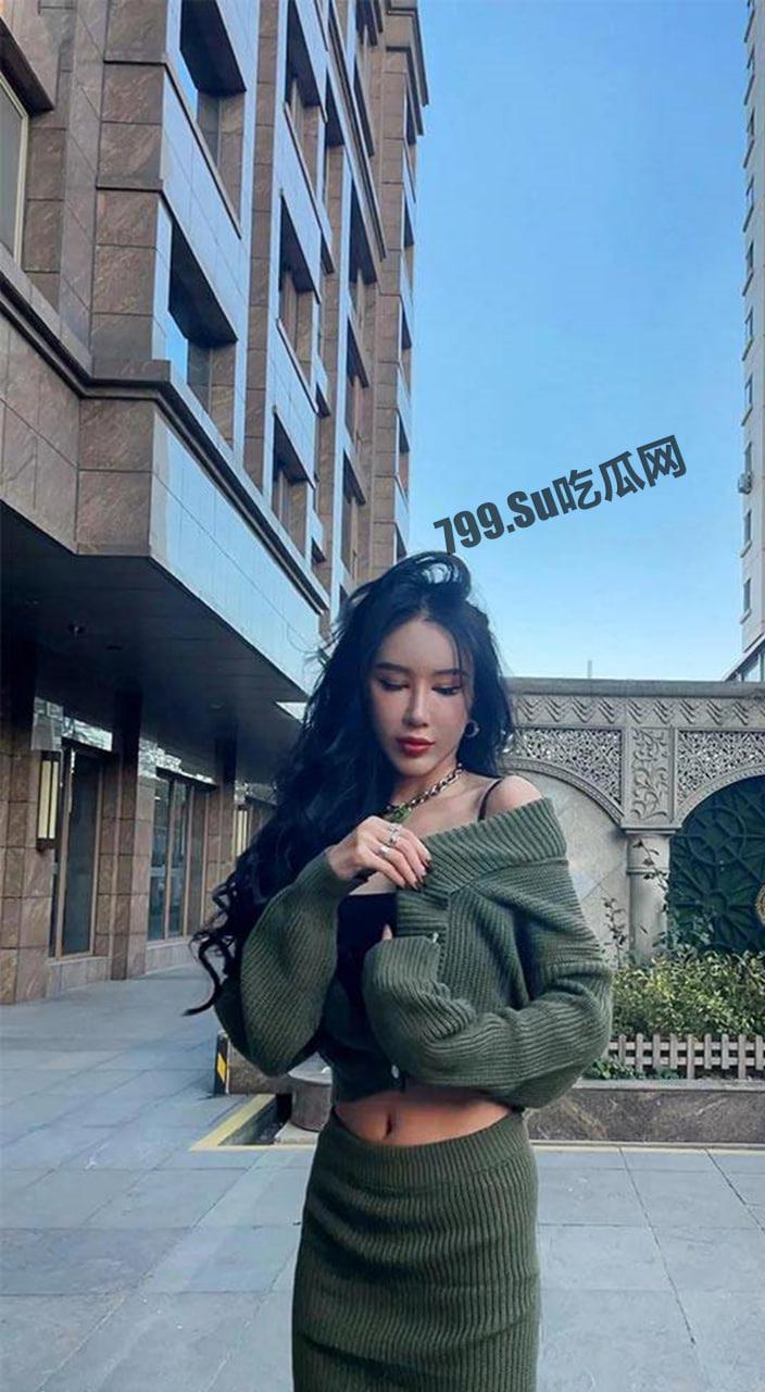 抖音 网红模特 孟晓艺 为接新广告被老板潜规则！潜规则视频流出！-7