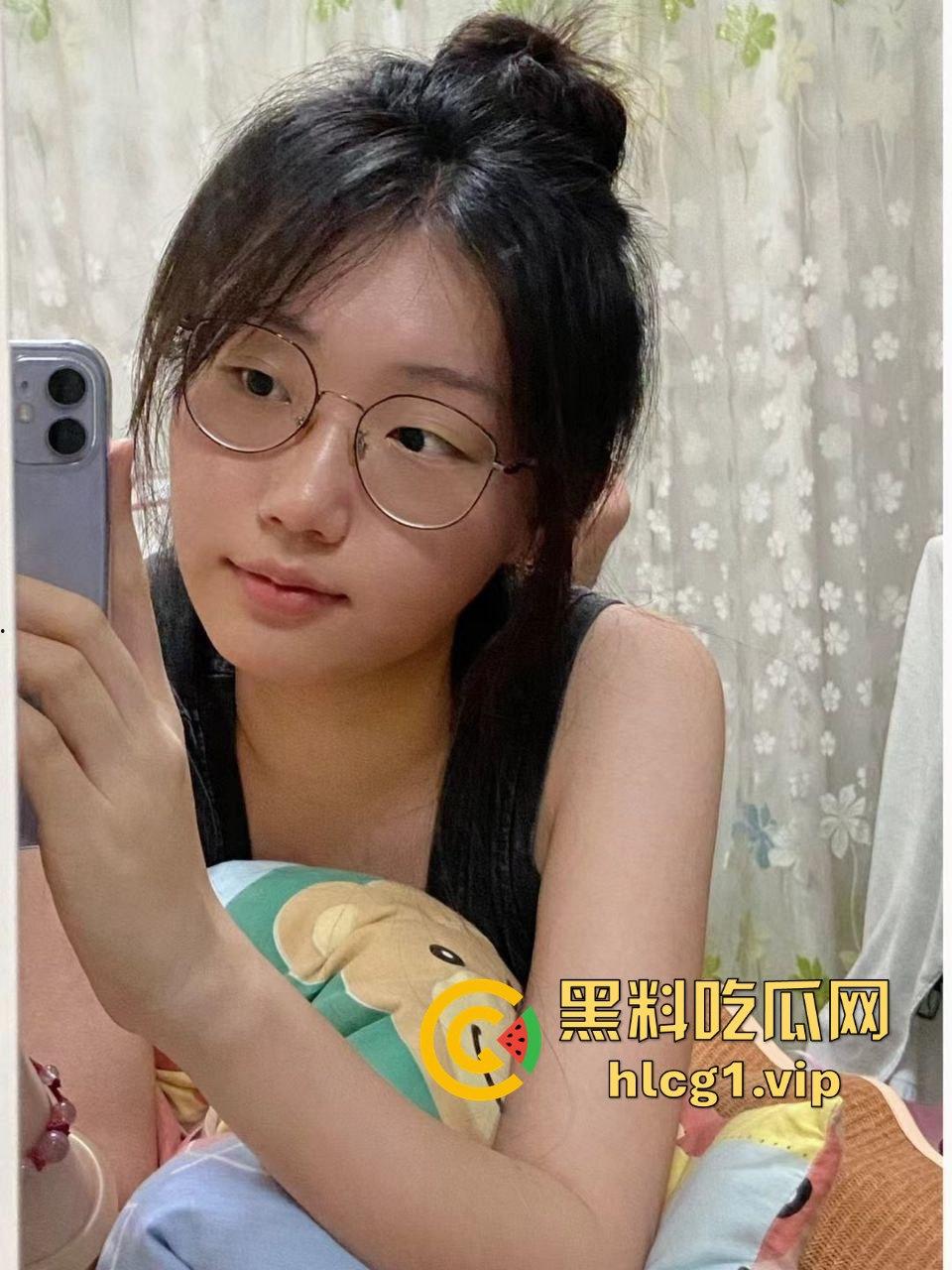 上海思博学院知名公交车，现在变身瑞金医院实习护士，千人骑万人草真乱！-18