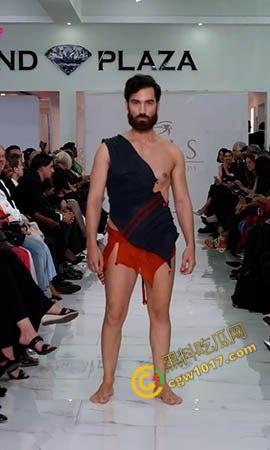 激情荷兰时尚展：裸露模特颠覆眼球，薄纱飘舞间激情四射，色情与高雅交相辉映，撩人心弦！-6