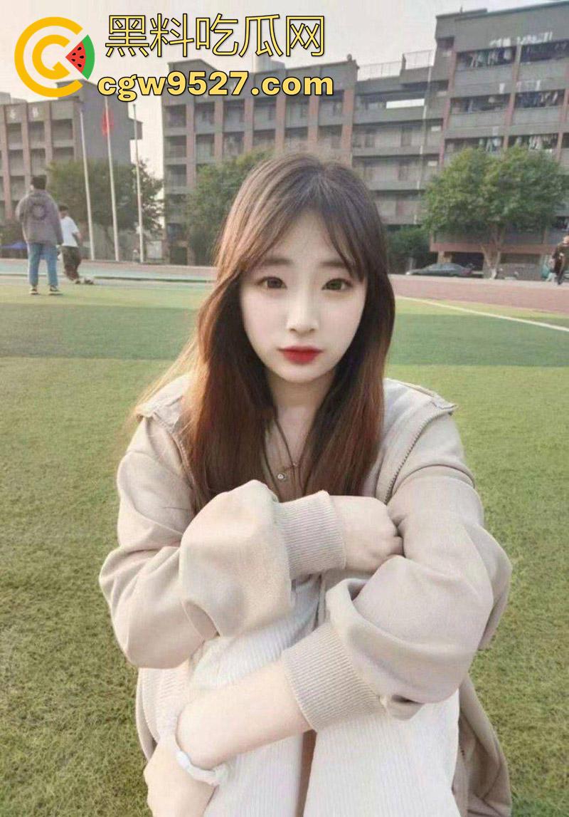 山东艺术学院舞蹈生【白梦雨】，清纯颜值顶级身材尤物，白天女神晚上母狗，被金主掰开嫩穴暴力抽插！-1