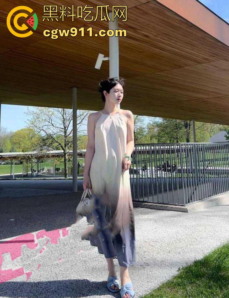 广东外语外贸大学，177cm校花女神【程怡萱】，背着男友做伴游，和富二代共度难忘假日，吃鸡技术熟练的让人心疼！-2