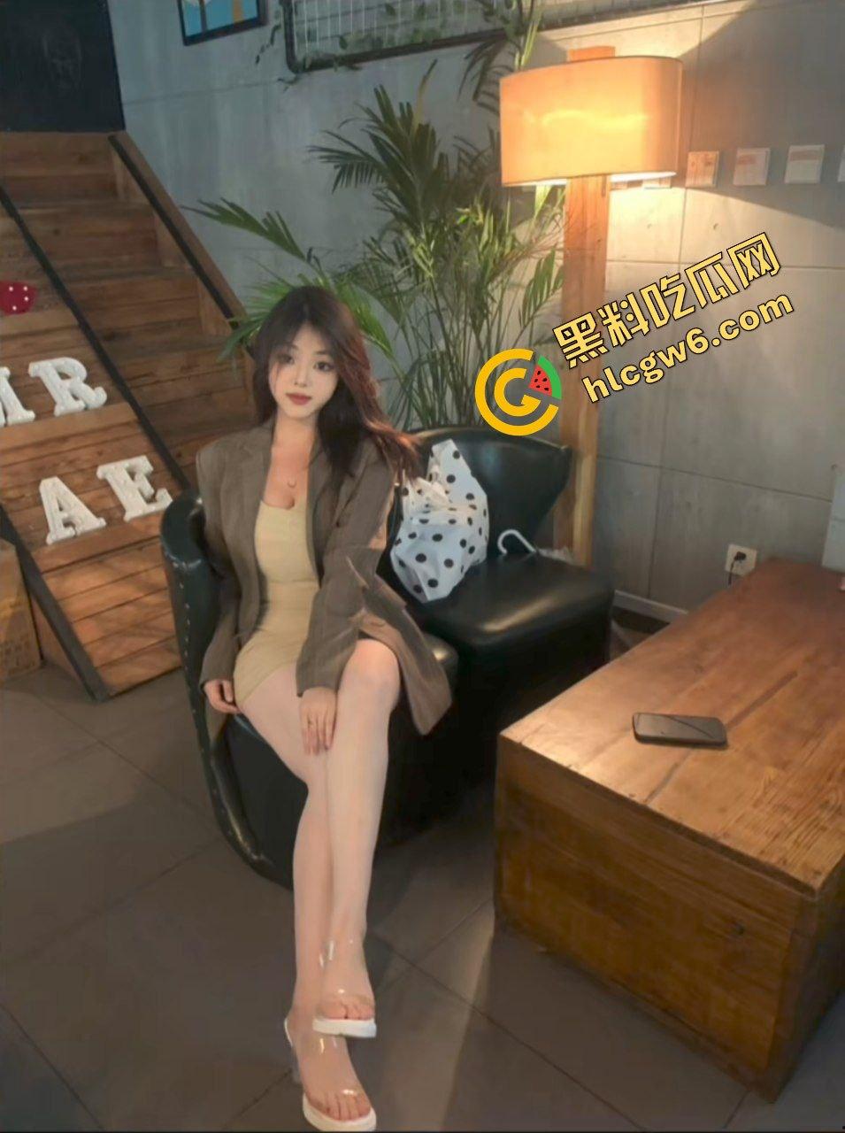 长春科技学院大四肉感反差骚母狗『范敏』口爆大哥激情 后入猛操骚臀至喷水！原创独家流出！-4