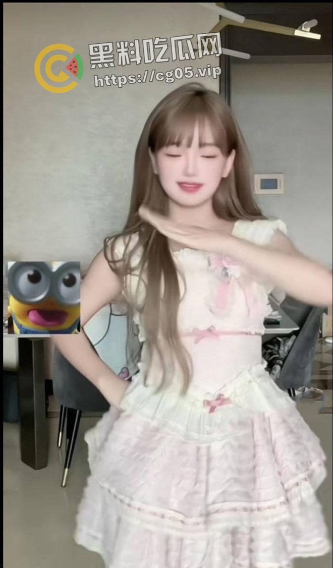 重庆工商大学经济学院【张琪】校内当海王 校外当小三 一天和三个不懂得男人做爱 女版时间管理大师-4