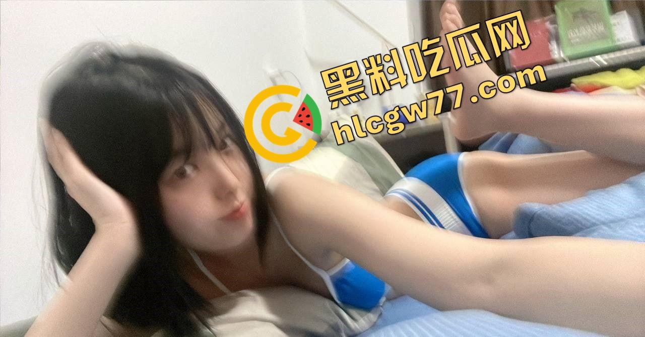 江苏南通大二骚货【袁淼】颜值天花板，情趣内衣掰穴狂拍，小母狗浪叫到喷汁，性欲炸裂根本关不住！-5