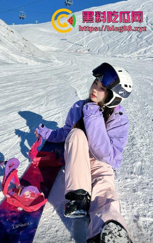 长沙前任『王馨熙』骚料投稿，湖南师大汉语言文学大二母狗，颜射口爆开后门贼紧，分手前偷操舍友被抓奸！-6