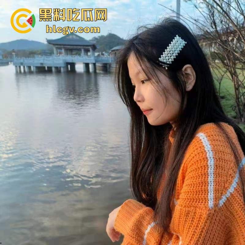 无锡职业技术学校21岁小母狗【李宛如】云盘视频泄露！黑色蕾丝情趣内衣勾魂，口交后入，最后颜射直击第一视觉！-1