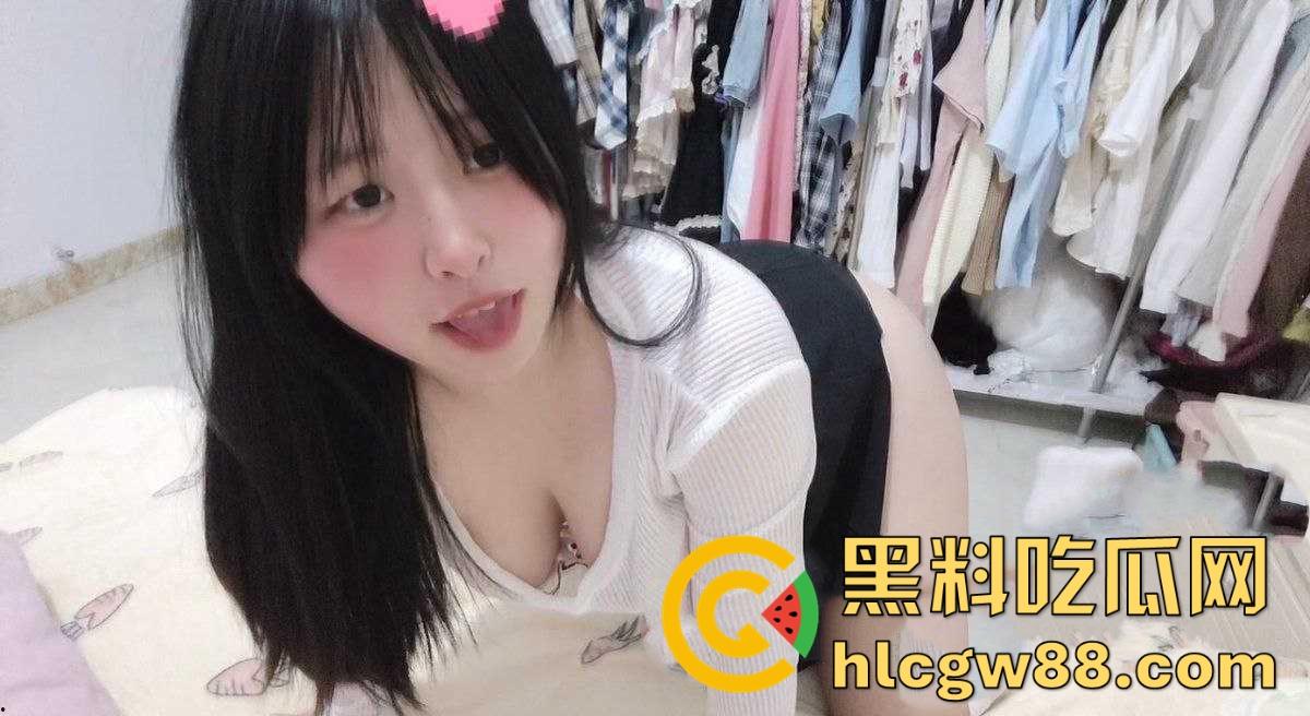 湖南永州大奶微胖学生妹 李静雯 白丝露脸自慰私密视频曝光 隔着屏幕都能闻到她的淫水咸味！-3