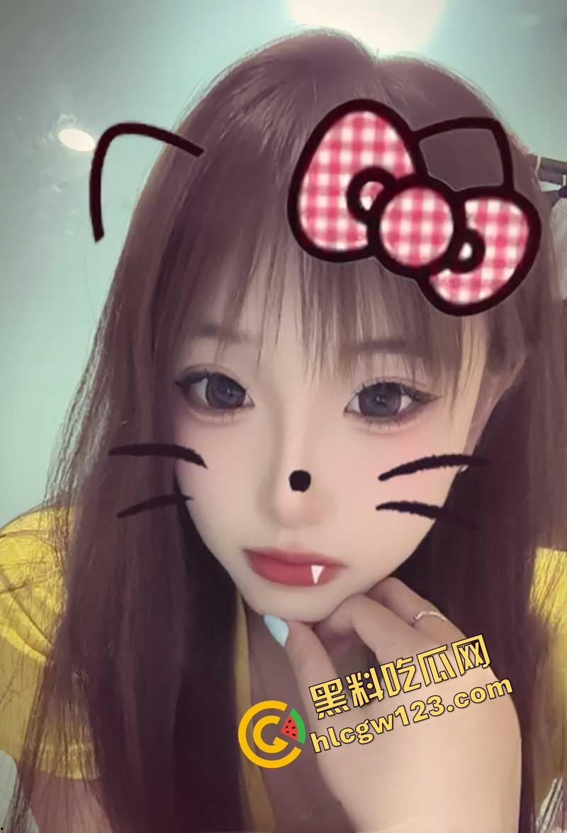 2000块砸晕嫩妹，东南文理学院08年学生『林七七』价码聊到明明白白，被爆一顿爆操捧臀猛干视频疯传！-9