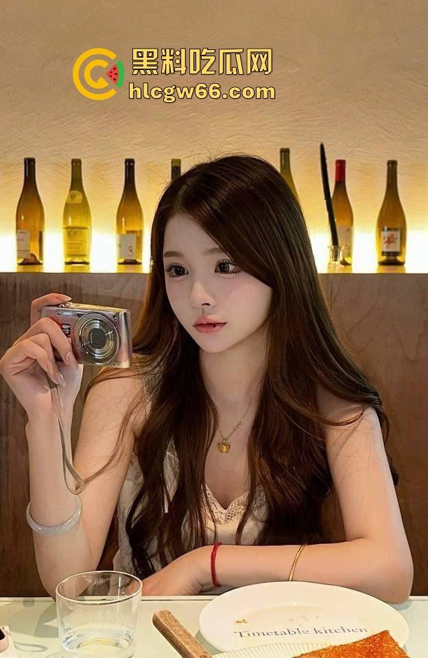 宁乡罗曼西饼屋惊现野战小情侣 春天到了又到了发情的时候 还有什么能够比野战刺激呢-3