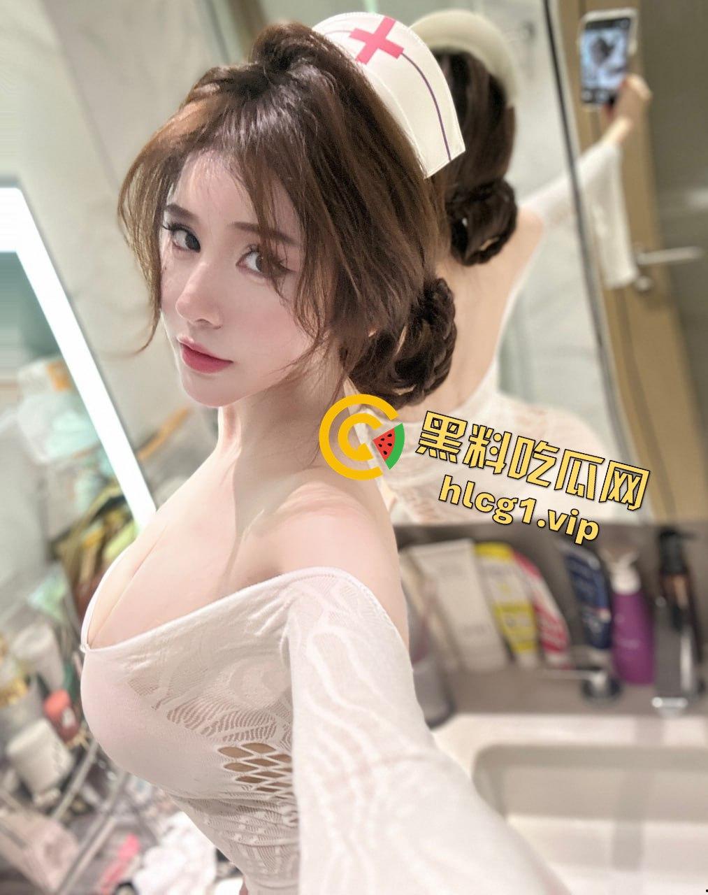 抖音网红奔跑的晶螺儿给榜一大哥送私密福利，云盘不慎泄露引发人设崩塌，榜二粉丝哭晕！-1