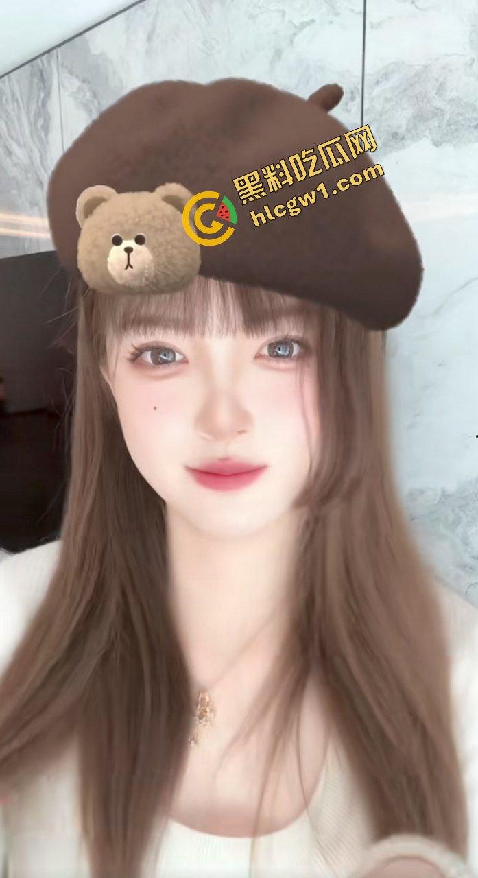 抖音时尚女博主大网红『汤圆超可爱呀』富家小姐也会有欲望 女上位全裸榨精 独家曝光！-3