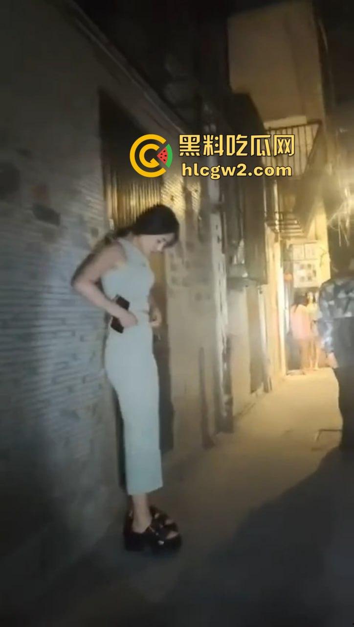 物美价廉的巷子快餐！200块买不来吃亏买不来上当！宝藏快餐女姿势十八般，手活嘴活全顶级的快餐圣地！-1