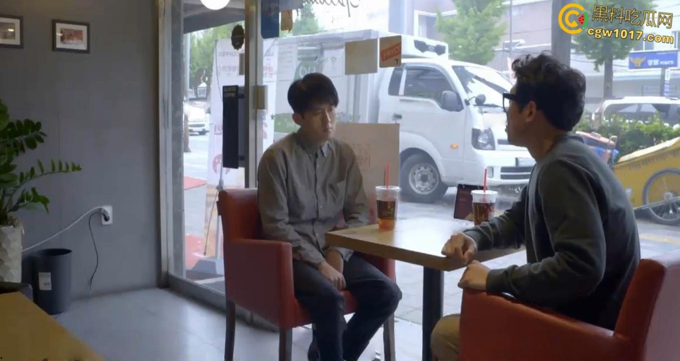 韩国三级伦理《 课外的回忆》中文字幕，受过富婆凌辱的男人，艳遇暗恋自己的女学生，男主该如何选择呢？-7