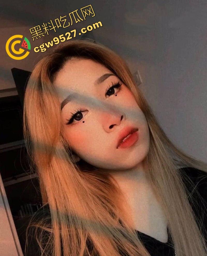 广东新婚娇妻刘阳阳酒店大战前男友！主动骑乘大屌，美臀肉浪滚滚，画面香艳至极！-5