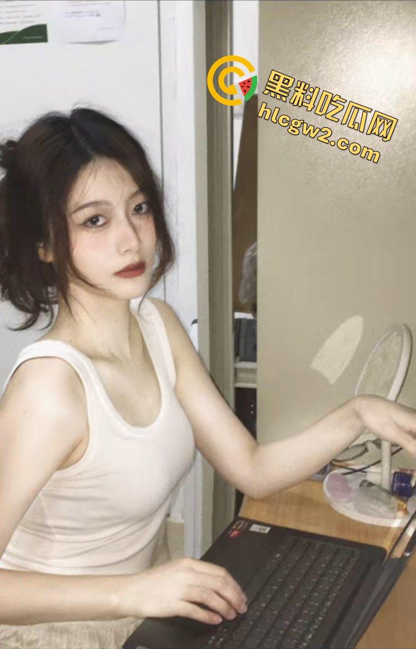 广东建设职业技术学院骚贱网红『小烊迷茫了』与富二代男友高档酒店激情做爱！独家曝光流出！-6