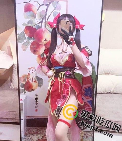 上海网红反差甜妹『吸酱』私拍泄密！甜美外表下的惊人真相，金钱交易背后的秘密曝光！-1