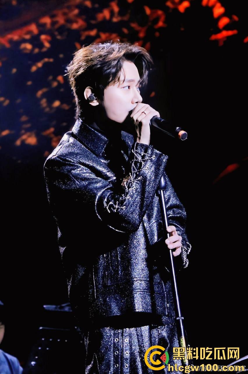 热门大瓜！抖音成名曲【哪里都是你】的主唱【队长YoungCaptain】婚内出轨与粉丝约炮被曝光。-25