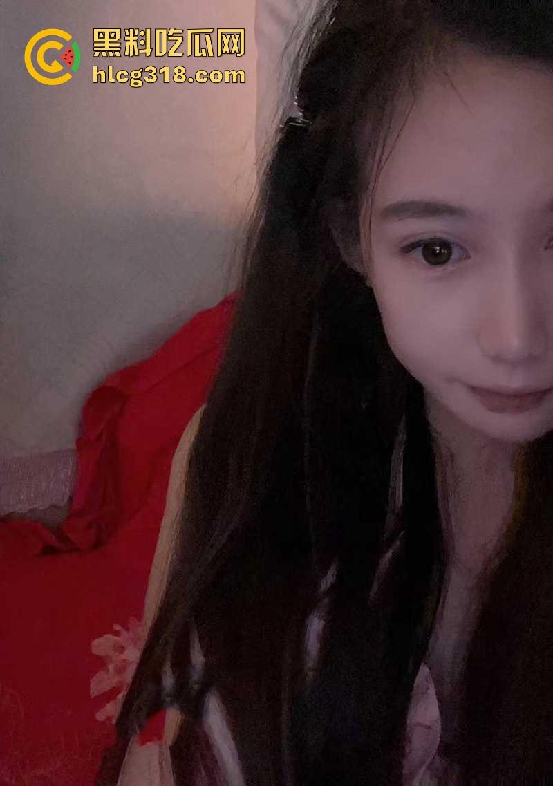 浙江杭州极品少妇【金飞燕】唯美已婚人妻，清纯反差，背着老公长期和游戏CP开房操逼遭无情曝光！-6