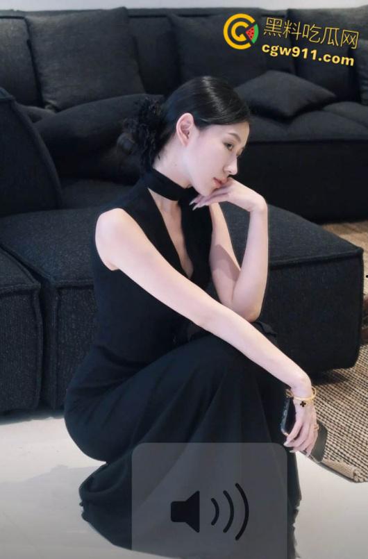 完美腰臀高颜值网红【木子李】被金主包养视频曝光，口交深喉骑乘榨精，无套内射让人血脉喷张！-5