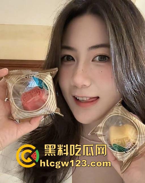 约炮抖音极品极品小博主【比极星】绝美颜值核弹巨乳 无套进入 内射完还不满足请求着金主再来一次！-10