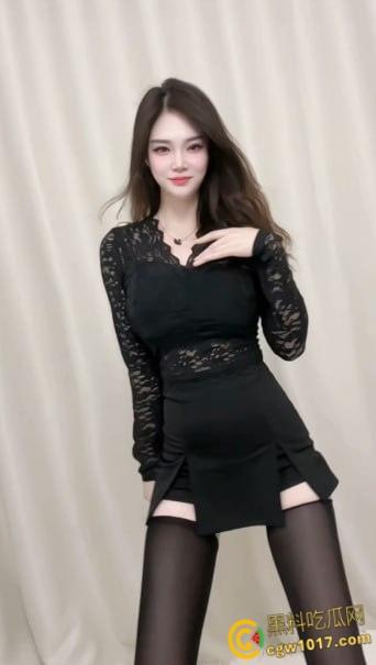 抖音高颜值绝美性感少妇【谜離】花式榨精自慰大秀，硕大美乳紧致粉鲍，冷艳御姐气质爆棚！-2