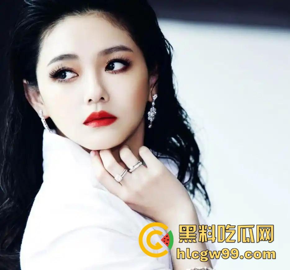 娱乐圈大瓜！大S因肺炎不治身亡多年病痛折磨，长期服药终究难逃噩运，台媒确认死讯，家属泣不成声！-12