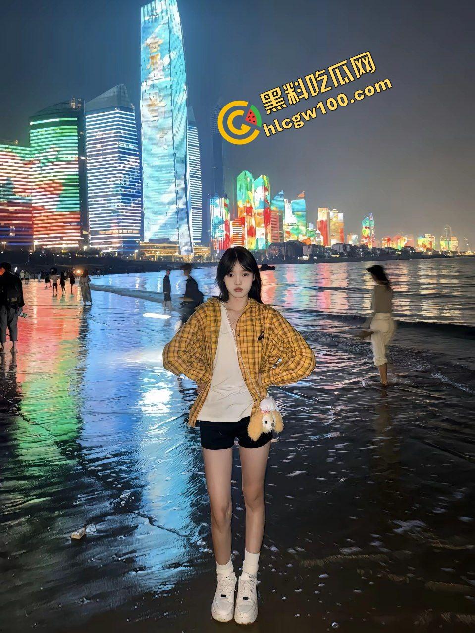 上海音乐学院清纯嫩妹反差女大【林妙音】为买苹果手机下海 双手撕逼直插后入射屁！独家曝光流出！-1