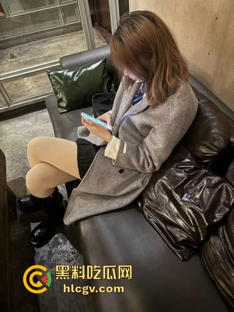 哈尔滨约炮大神 国庆节期间开房轮操数女 鸡巴都磨细了！-48