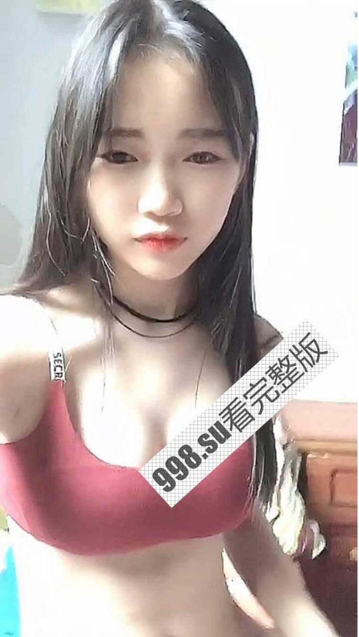 四川广元东溪中学 大哥花 3 千收购高三妹子自慰秀 年纪不大奶子很丰满！-1