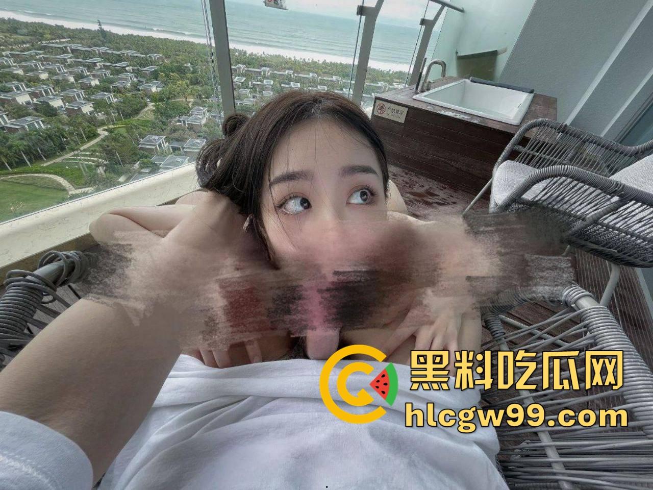 推特极品福利姬【小熊驾驶员】金主定制福利视频流出，扣穴揉奶骚得像个魅魔，眼神勾人到炸裂！-36