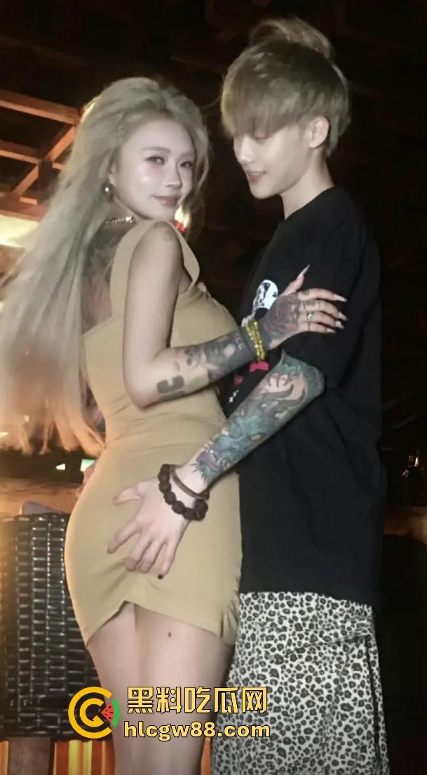 抖音【顾茜茜】精神小妹坑王,15岁判刑卖逼起家,炫富30万还洗白傅首尔,号被封活该!-12