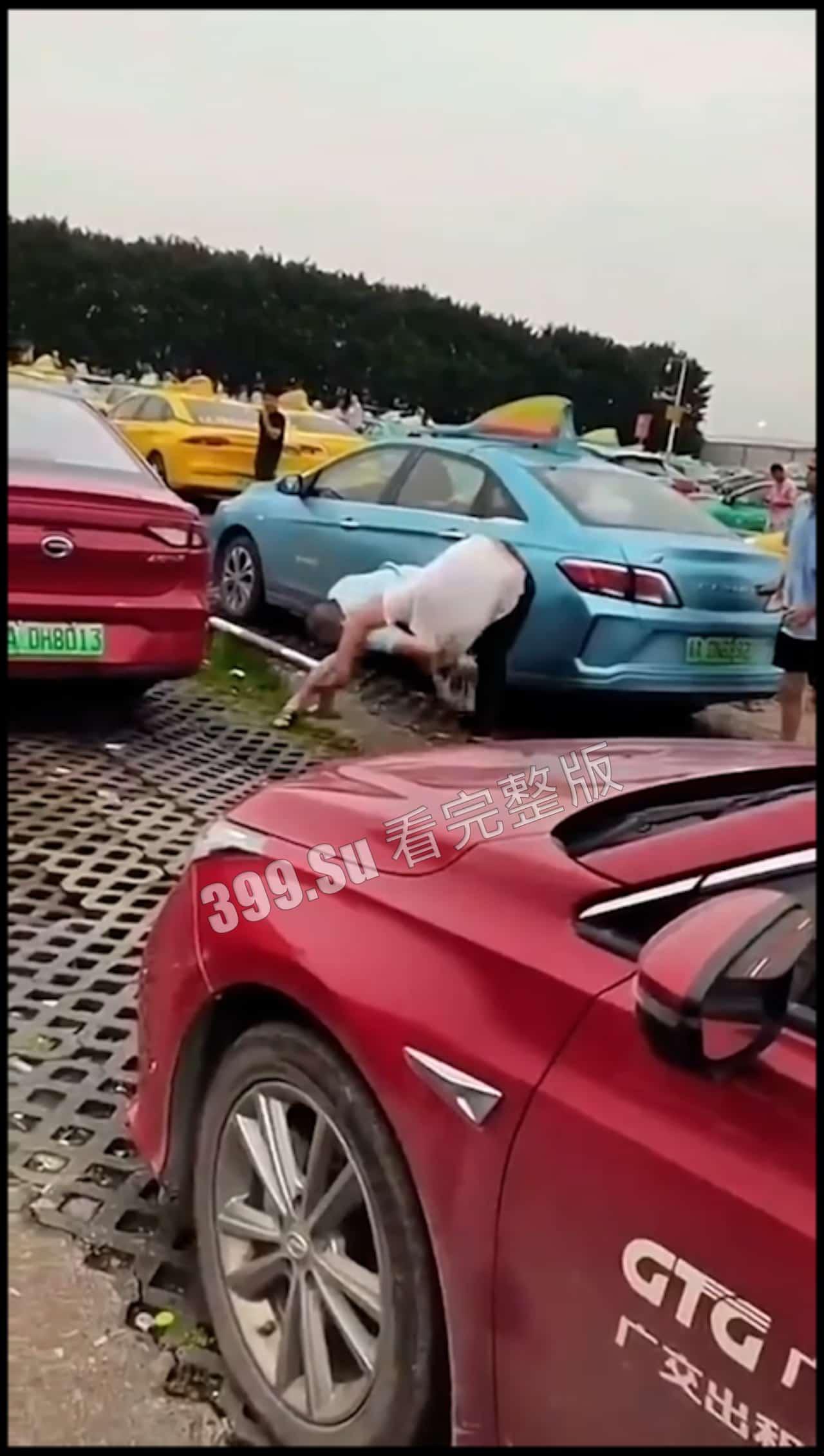 #打架 #互殴  #解压   今天不是我把你打死，就是你被我打死-9