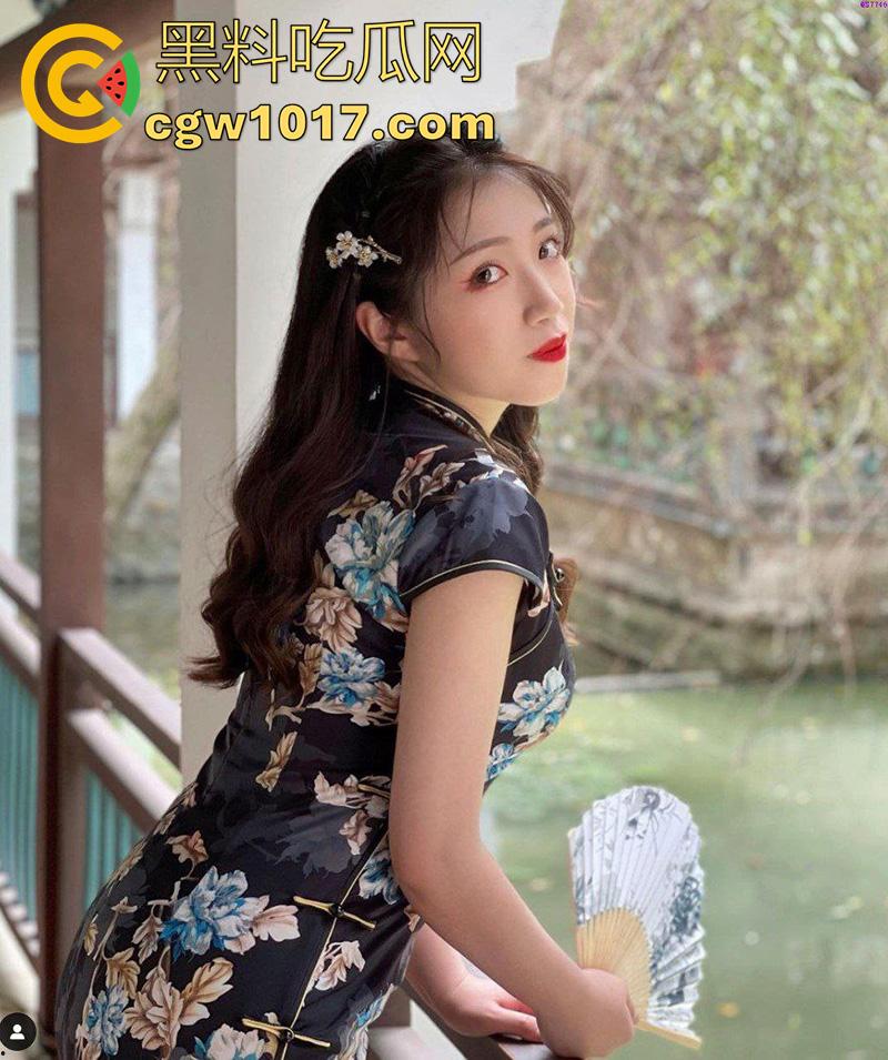 抖音认识的极品反差婊,已经被人包养了,但欲求不满背着金主爸爸,在酒店激情约炮啪啪,主动拍摄做爱视频,只为了晚上回顾自慰!-2