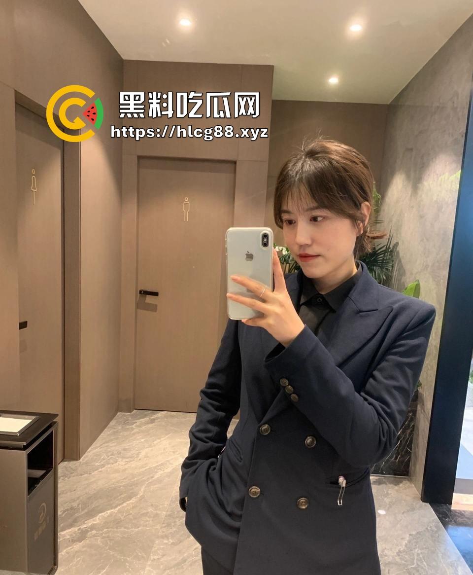 南通售楼骚货『郭智玲』三天卖四套房,买房送逼随便操,3P内射拼业绩被视频曝光!-6