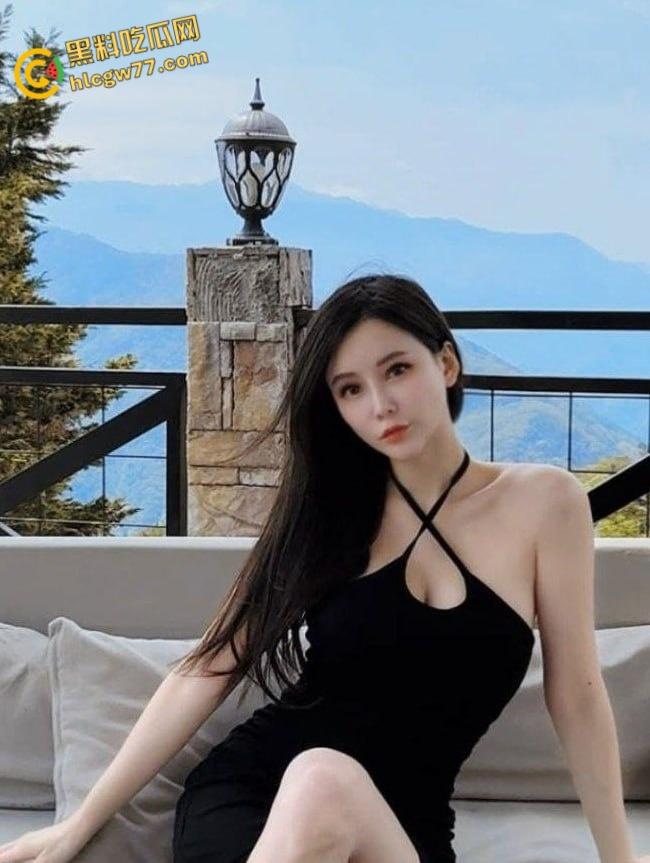 IG女神【杨琪安】私拍曝光！高颜值尤物口交后入被大屌操到浪叫失神！-2