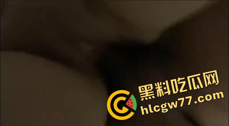 上海同济大学嫩妹【刘思雨】欠前男友钱不还，最后靠卖身结婚抵债，这婚礼干脆叫赔偿仪式吧！-17