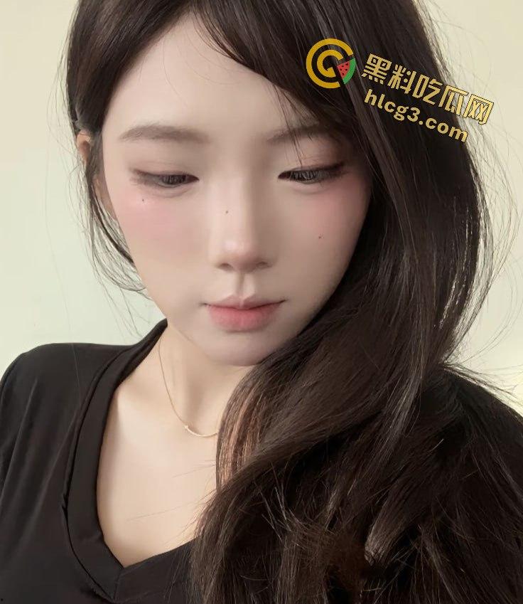 抖音网红主播『风韵胶妻』私密自拍视频曝光！反差骚母狗的诱惑无法抵挡！叫床太诱惑！-4