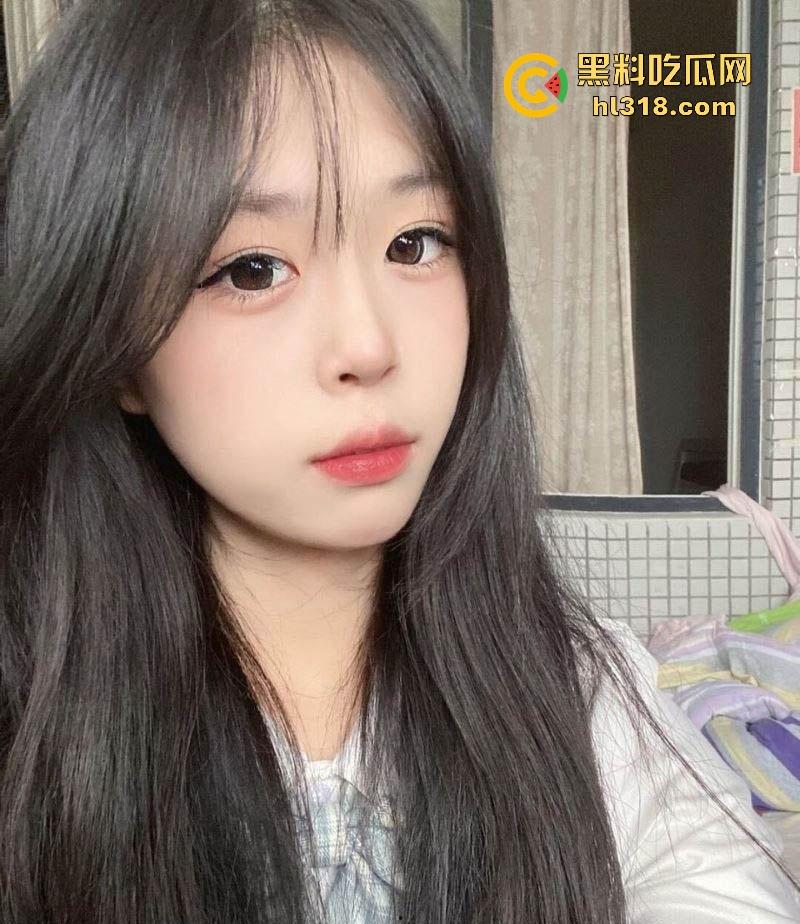 黑龙江极品萝莉【刘文玲】约炮视频曝光,反差母狗相约车震,后排极限口交骑乘,敏感小穴高潮颤栗不止!-4